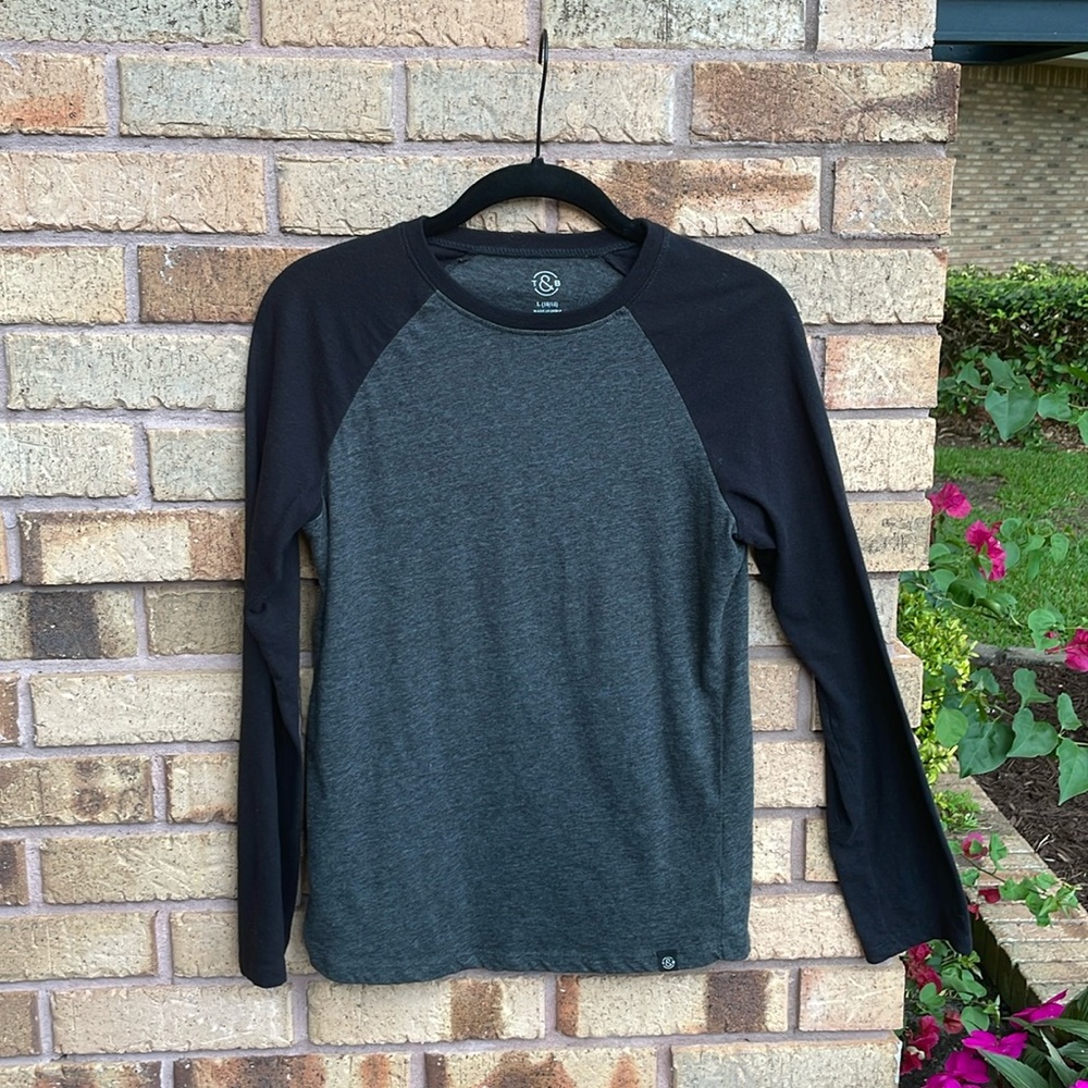 T & B Dark gray w black long sleeve T-shirt